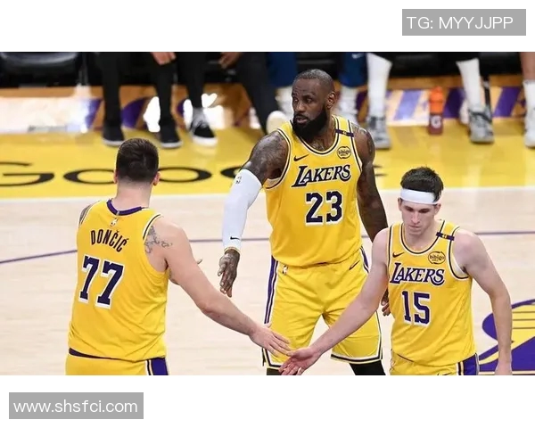 湖人队全场精彩回放重温经典对决尽享篮球盛宴